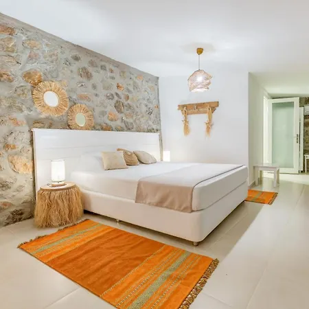 Hotel Casa Daracia *